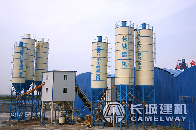 工地自建搅拌站实景 工地自建搅拌站实景