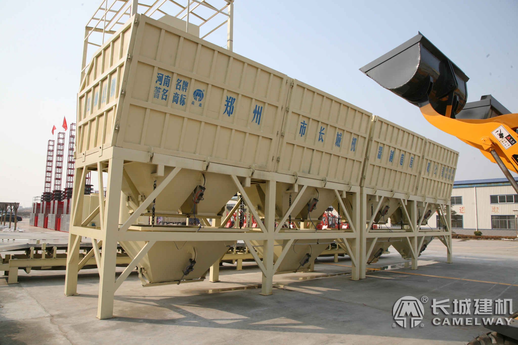 搅拌站中的混凝土配料机多少钱一台?